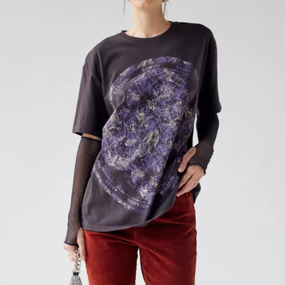 NWT UO Zodiac Sky Loose Fit Vintage Style Tee